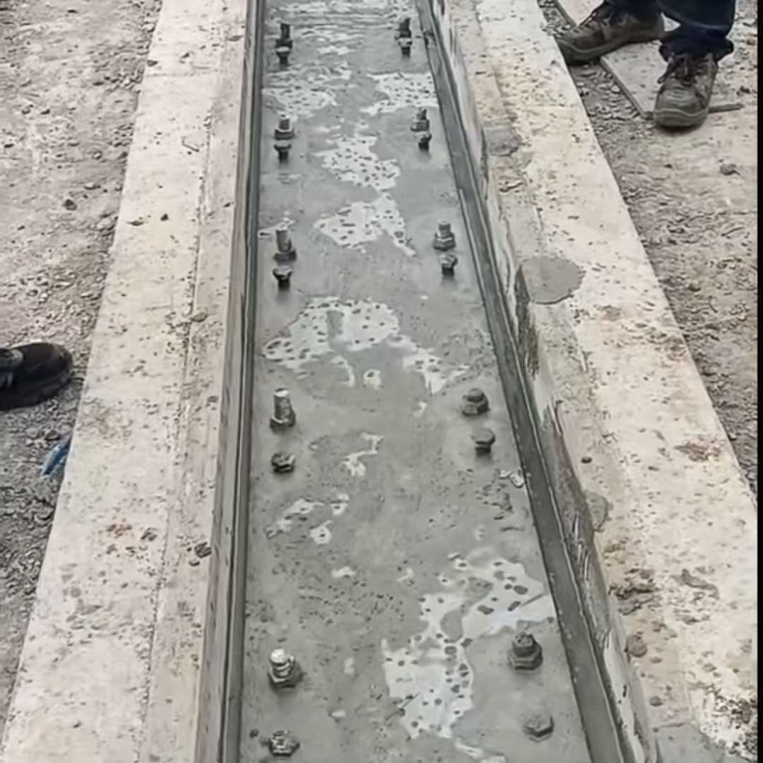 桦川环氧树脂轨道胶泥是什么？用在哪里？